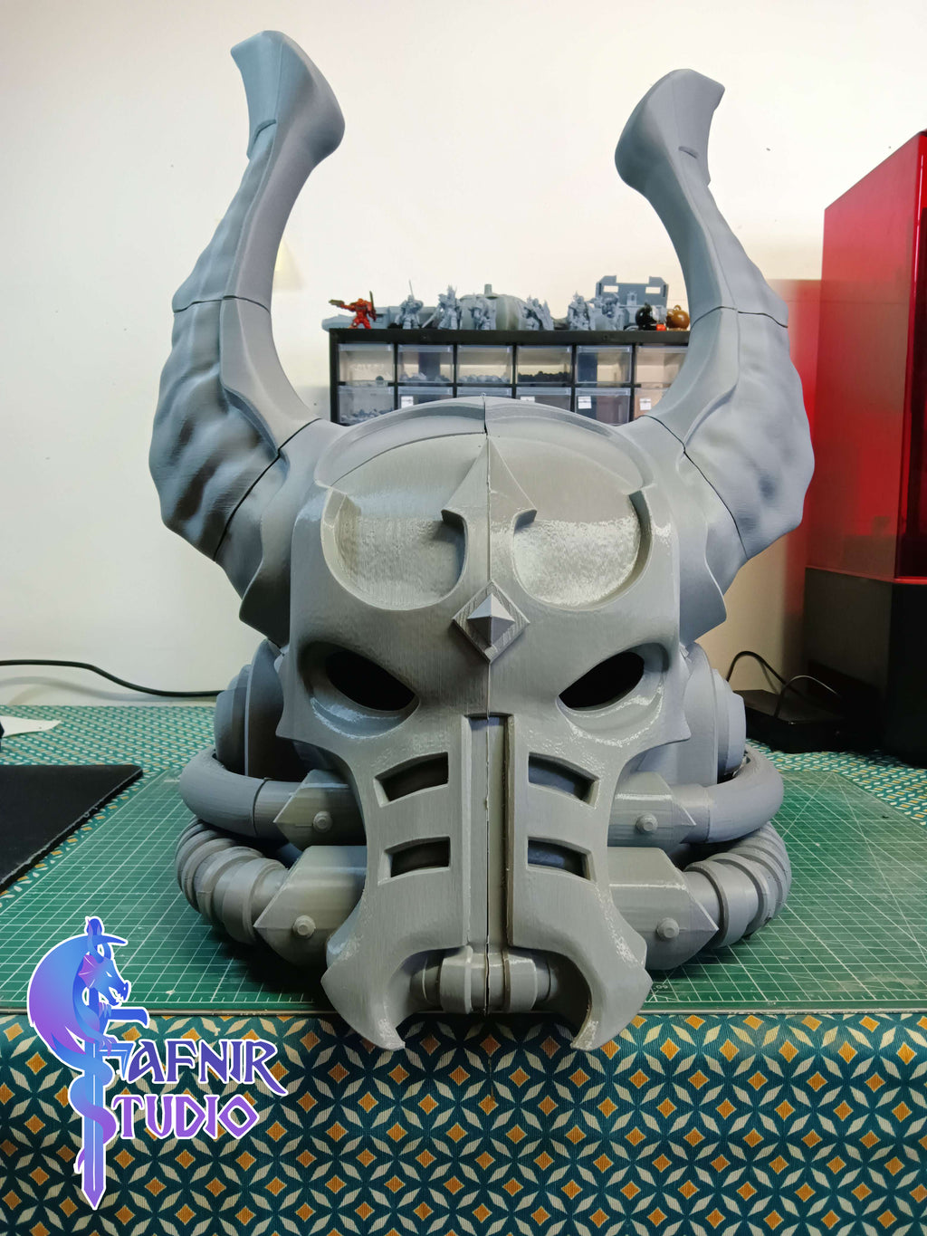 photo impression Casque Tenebris Mark IV Profaniatus